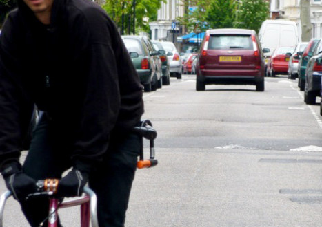 Carrying bike locks in around your waist