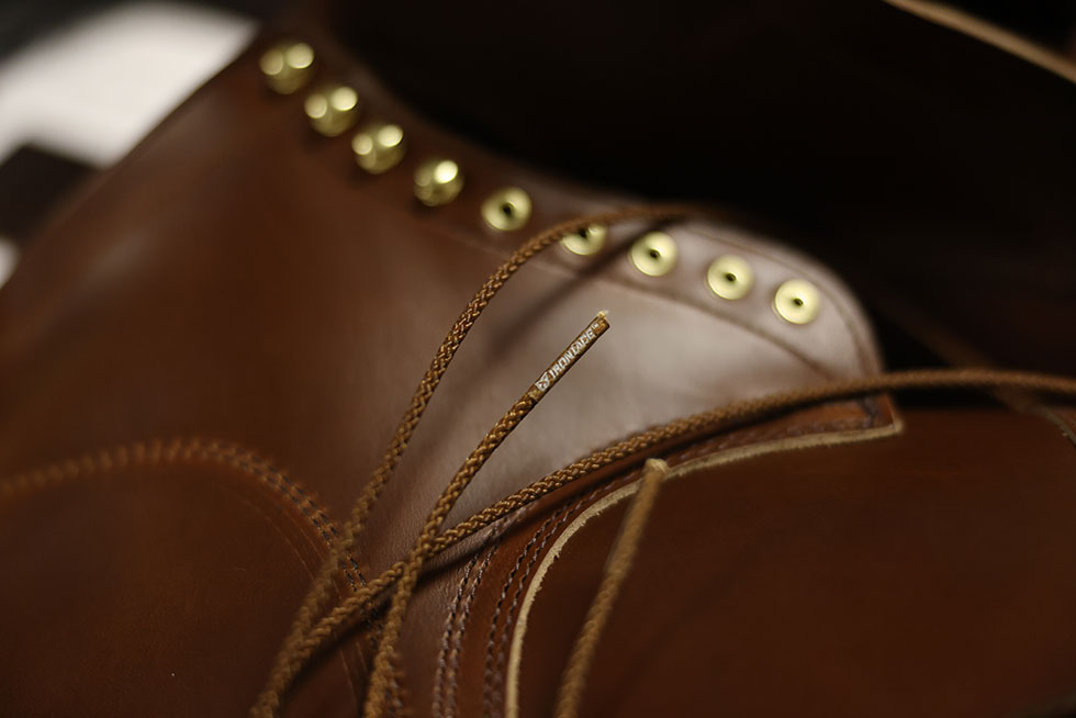 White's Boots x Carryology